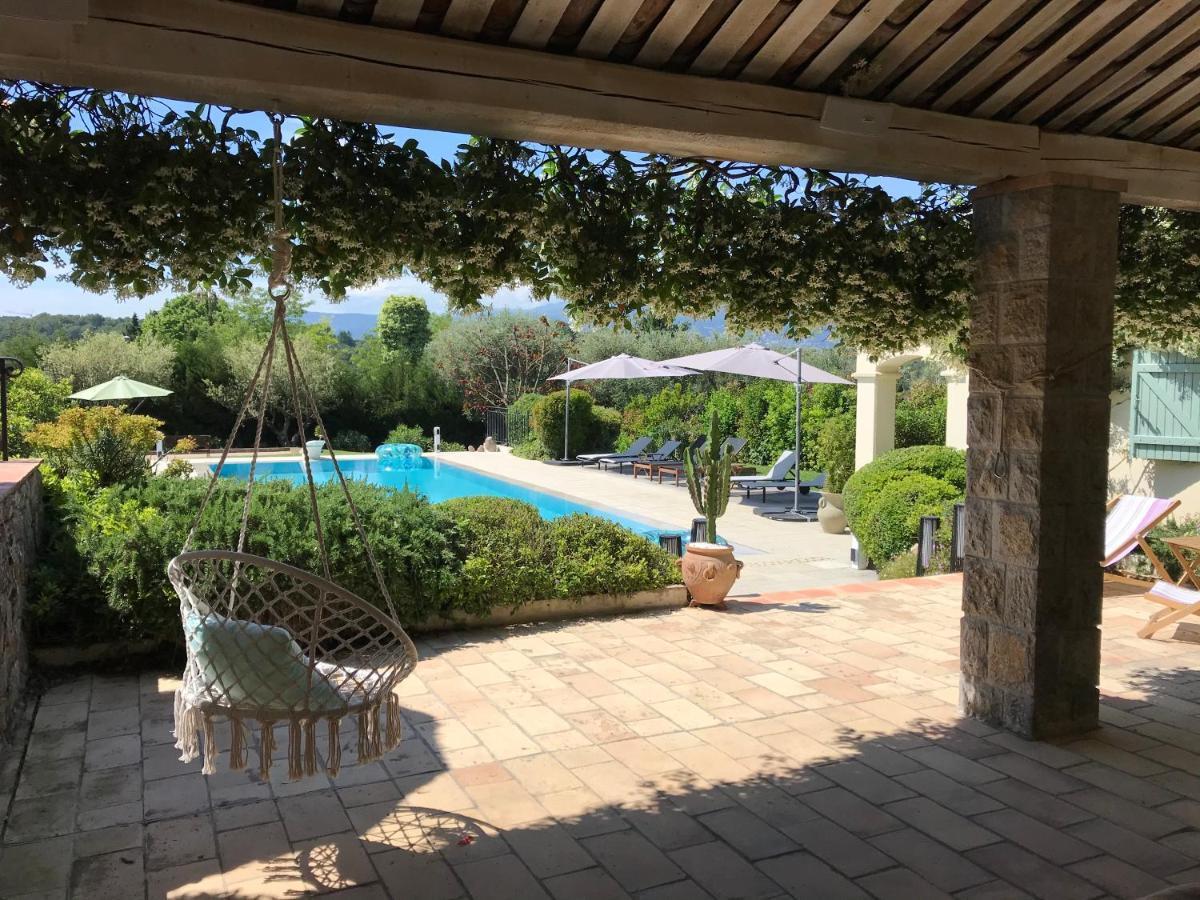 Le Mas De La Source Bed and Breakfast Mougins Eksteriør billede
