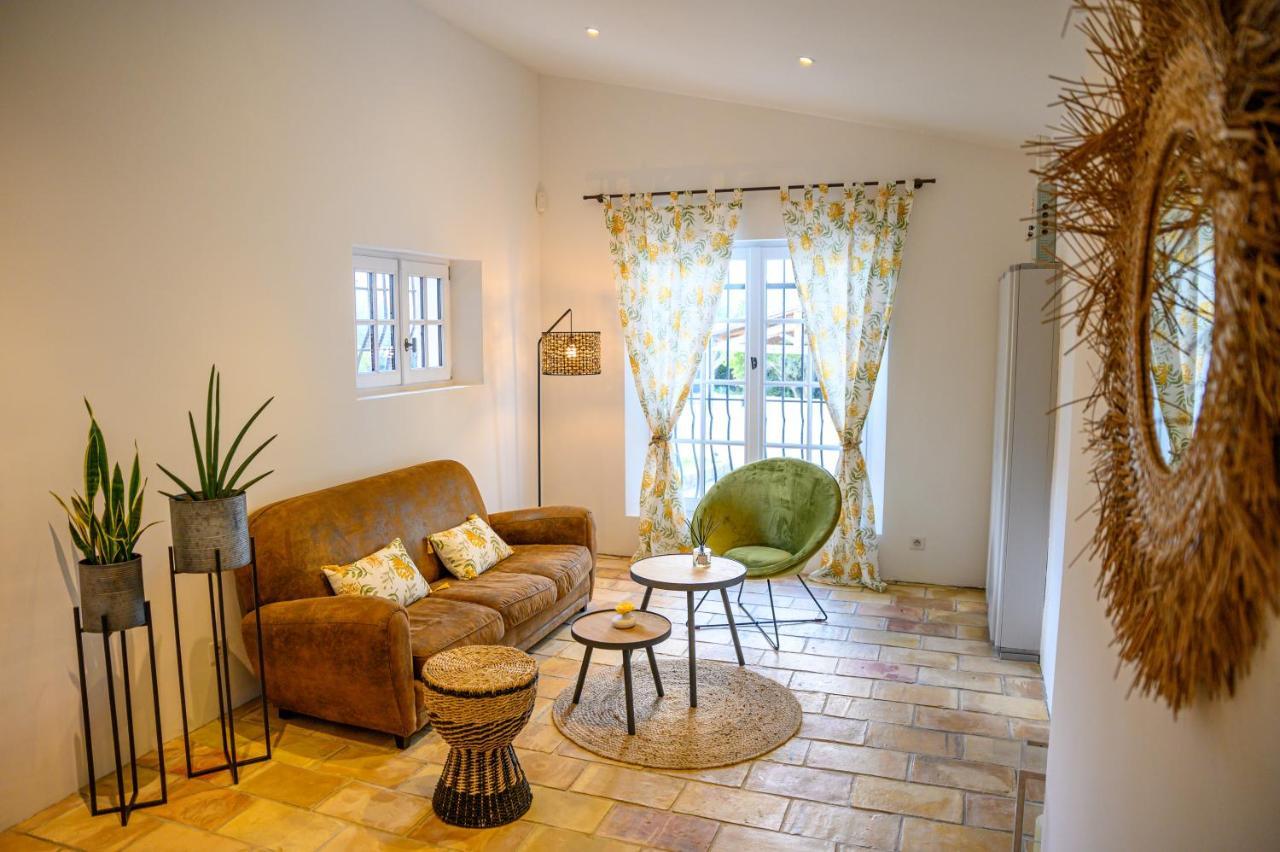 Le Mas De La Source Bed and Breakfast Mougins Eksteriør billede