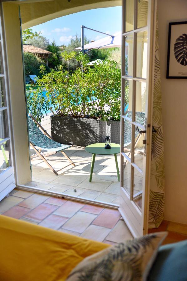 Le Mas De La Source Bed and Breakfast Mougins Eksteriør billede