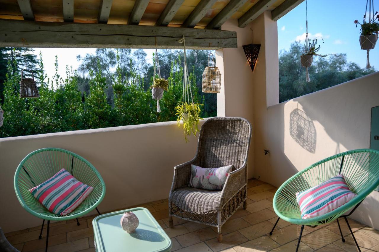 Le Mas De La Source Bed and Breakfast Mougins Eksteriør billede